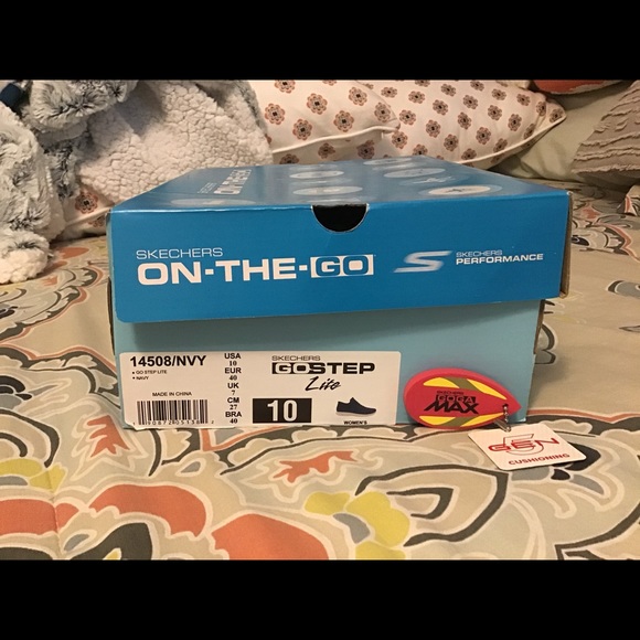 Skechers GO STEP LITE shoes only worn once! - Picture 3 of 3